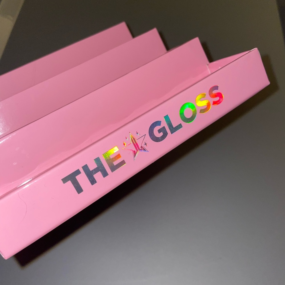 Jeffree Star Gloss Display